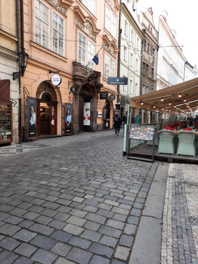 Pension Karlova Prága Kültér fotó